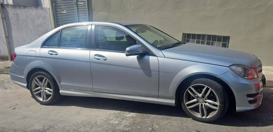 MERCEDES-BENZ C 180 1.6 CGI SPORT 16V TURBO GASOLINA 4P AUTOMÁTICO MERCEDES-BENZ C 180 1.6 CGI SPORT 16V TURBO GASOLINA 4P AUTOMÁTICO